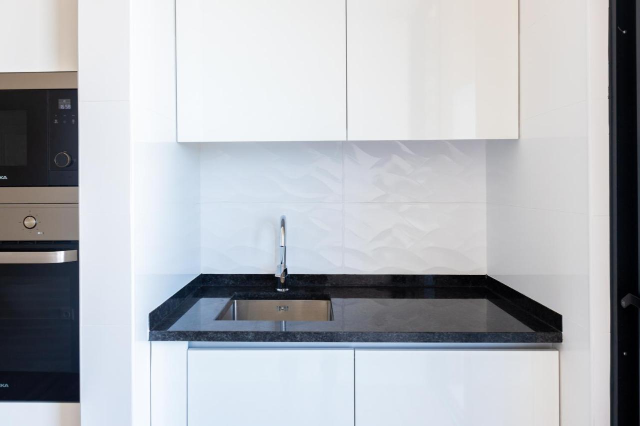 3 Bdr Aprt, Best Seaview, Rooftop Pool - Lcgr Praia Exteriör bild